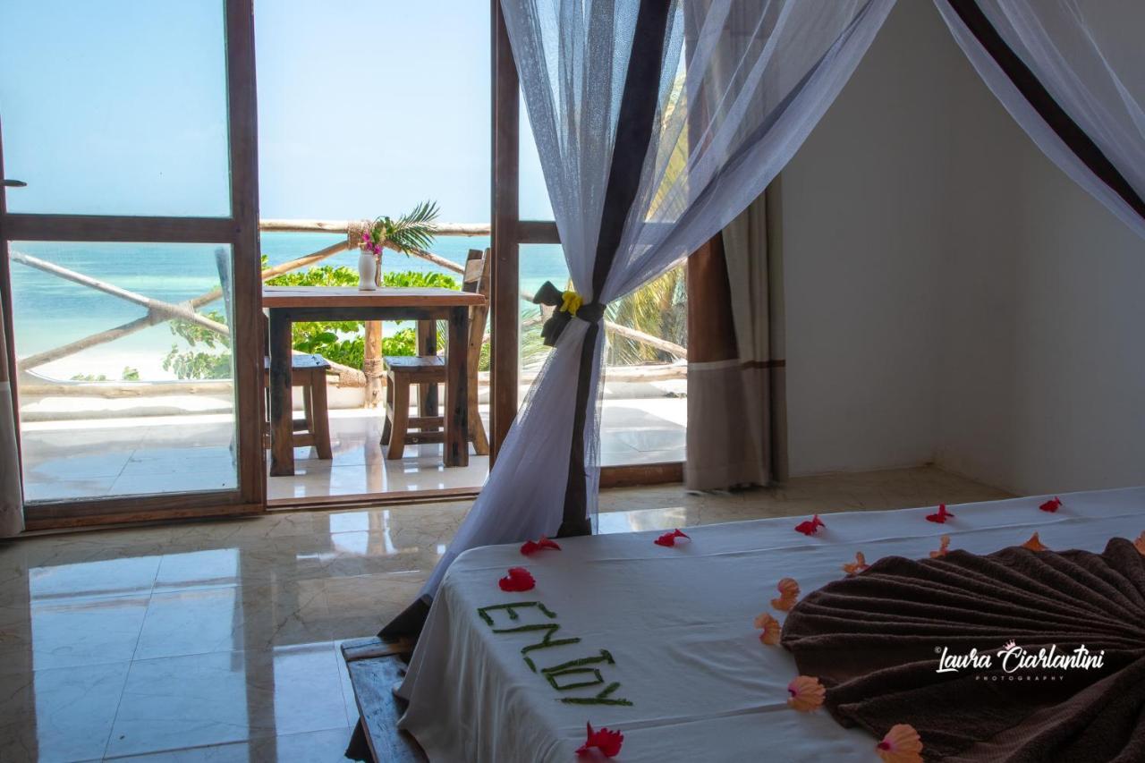 Uroa Zanzibar Vera Beach Hotel By Moonshine Dikoni Exterior foto